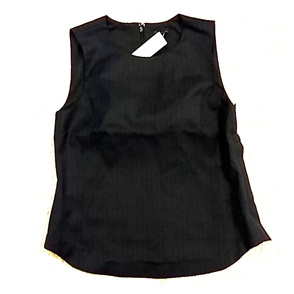 Ann Taylor sz 4 sleeveless lined structured top